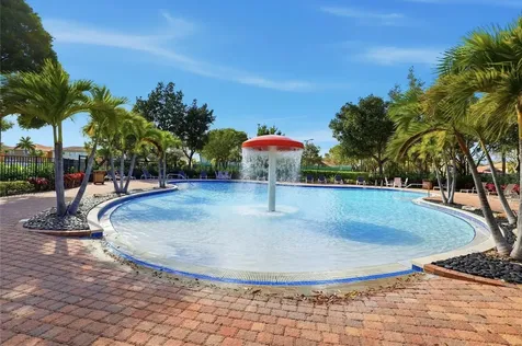 236 Gazetta Way West Palm Beach FL 33413