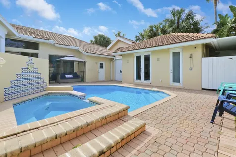 6995 Cypress Cove Circle Jupiter FL 33458