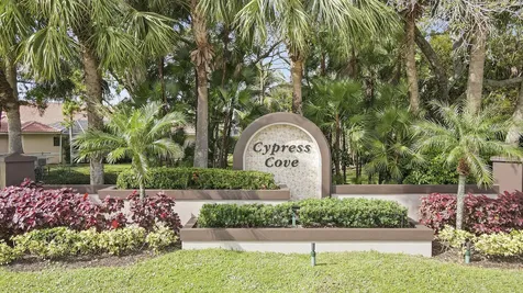 6995 Cypress Cove Circle Jupiter FL 33458