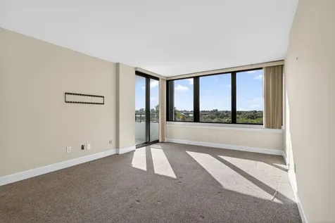 3589 S Ocean Boulevard South Palm Beach FL 33480