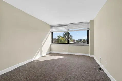 3589 S Ocean Boulevard South Palm Beach FL 33480