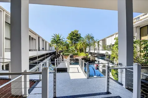 3589 S Ocean Boulevard South Palm Beach FL 33480