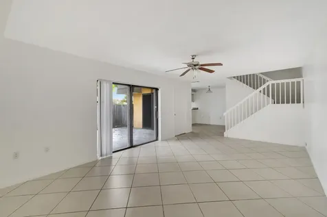 311 3rd Way West Palm Beach FL 33407
