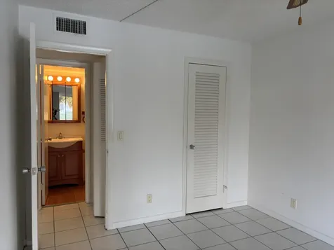 75 Sheffield D West Palm Beach FL 33417