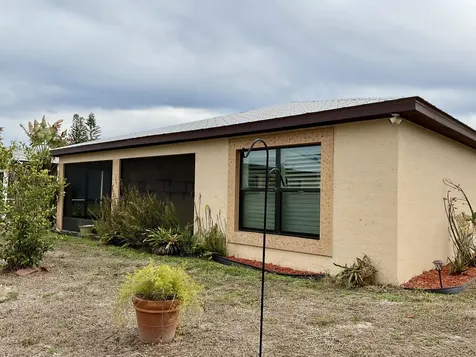 2 Antigua Lane Port Saint Lucie FL 34952