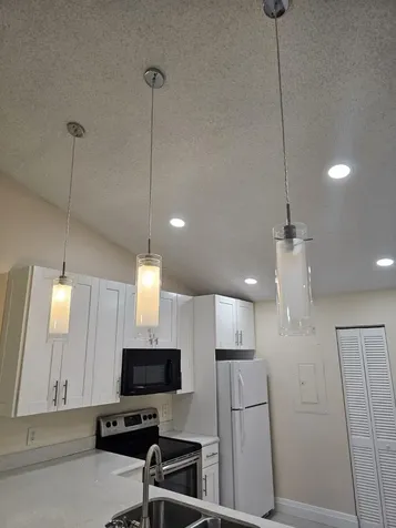 480 Hardwood Place Boca Raton FL 33431