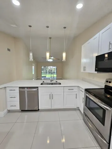 480 Hardwood Place Boca Raton FL 33431