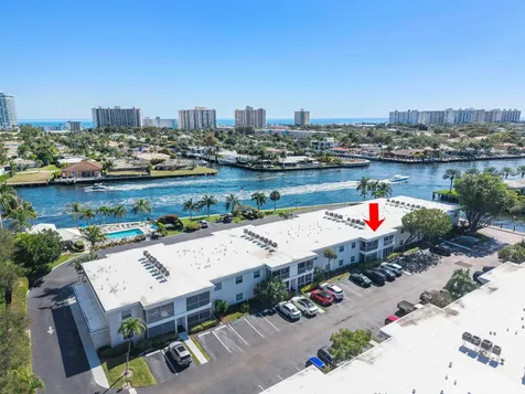 6517 Bay Club Drive Fort Lauderdale FL 33308