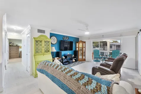 6517 Bay Club Drive Fort Lauderdale FL 33308