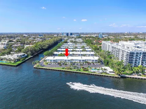6517 Bay Club Drive Fort Lauderdale FL 33308