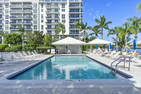 6517 Bay Club Drive Fort Lauderdale FL 33308