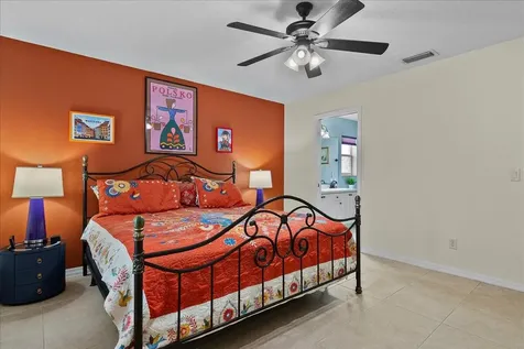 1960 SE Bowie Street Port Saint Lucie FL 34952