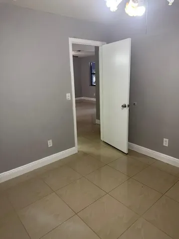5163 Club Road West Palm Beach FL 33415