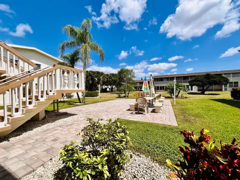 312 Northampton P West Palm Beach FL 33417