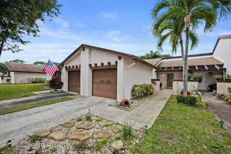 6138 Elsinore Circle Greenacres FL 33463