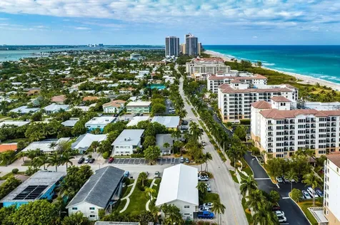 100 Bravado Lane Palm Beach Shores FL 33404