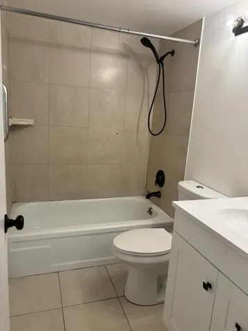 106 Windsor West Palm Beach FL 33417