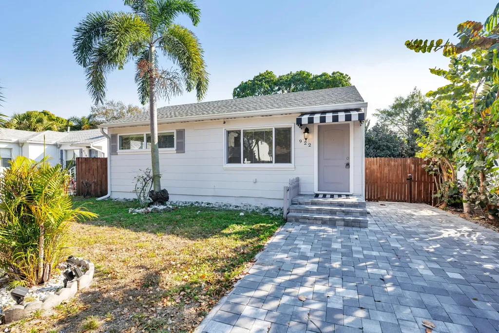 922 Upland Road West Palm Beach FL 33401