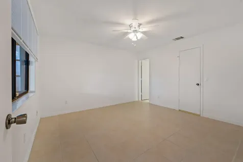 1532 SE Gurley Court Port Saint Lucie FL 34952