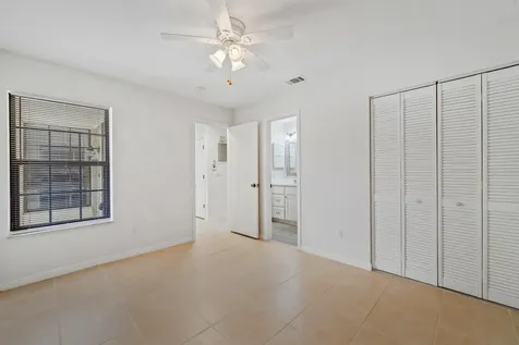 1532 SE Gurley Court Port Saint Lucie FL 34952