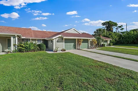 1532 SE Gurley Court Port Saint Lucie FL 34952