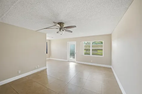 476 Fanshaw L Boca Raton FL 33434