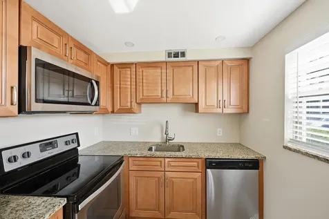 476 Fanshaw L Boca Raton FL 33434