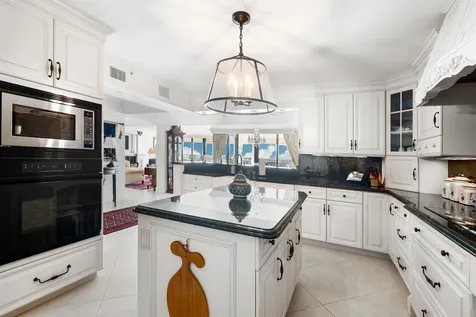 19670 Beach Road Jupiter FL 33469