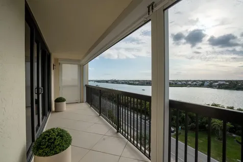 19670 Beach Road Jupiter FL 33469