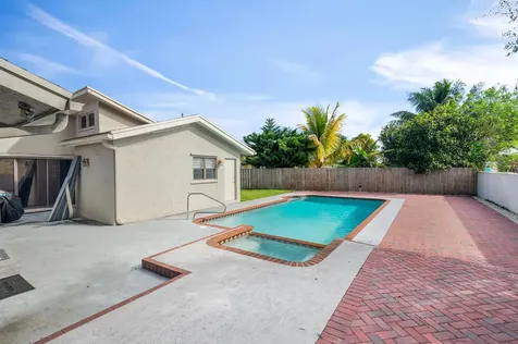 3301 Nw 97th Terrace Sunrise FL 33351