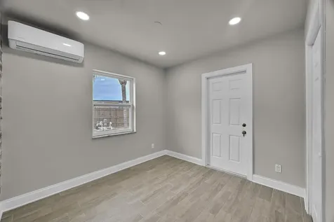105 Se Castana Court Port Saint Lucie FL 34983