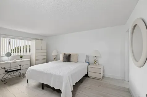 2615 Ne 3rd Court Boynton Beach FL 33435