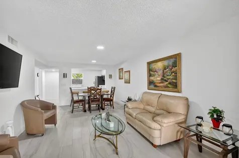 2615 Ne 3rd Court Boynton Beach FL 33435