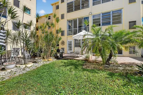 2615 Ne 3rd Court Boynton Beach FL 33435