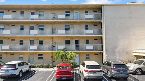 2615 Ne 3rd Court Boynton Beach FL 33435