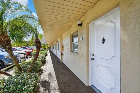 2615 Ne 3rd Court Boynton Beach FL 33435