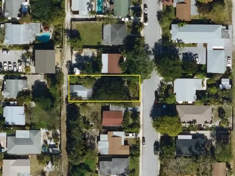 1217 S M Street Lake Worth Beach FL 33460