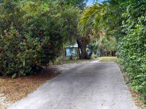 1217 S M Street Lake Worth Beach FL 33460