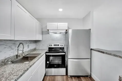 211 Sheffield I West Palm Beach FL 33417