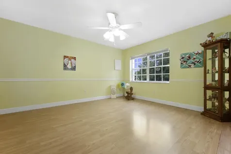 13348 Us Highway 441 Canal Point FL 33438