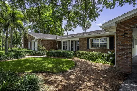 13348 Us Highway 441 Canal Point FL 33438