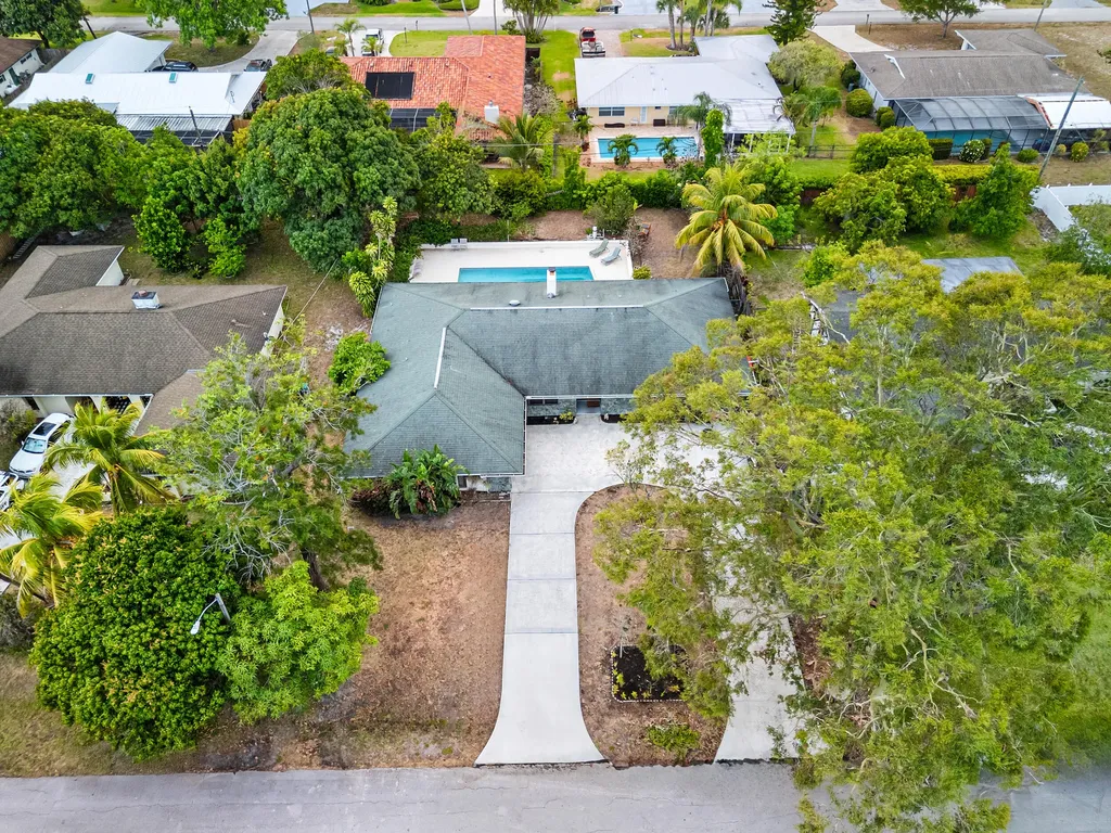 115 Ne Caprona Avenue Port Saint Lucie FL 34983