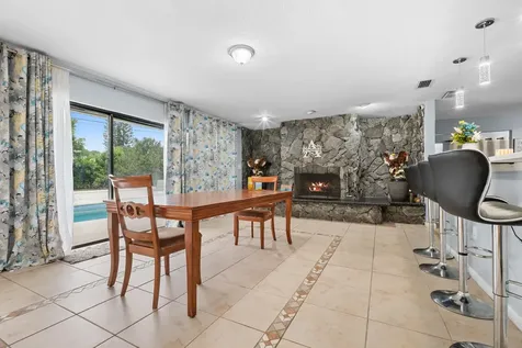 115 Ne Caprona Avenue Port Saint Lucie FL 34983