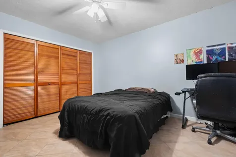 115 Ne Caprona Avenue Port Saint Lucie FL 34983