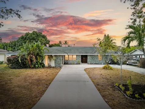 115 Ne Caprona Avenue Port Saint Lucie FL 34983