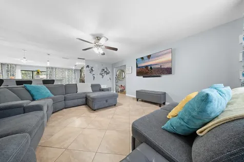 115 Ne Caprona Avenue Port Saint Lucie FL 34983