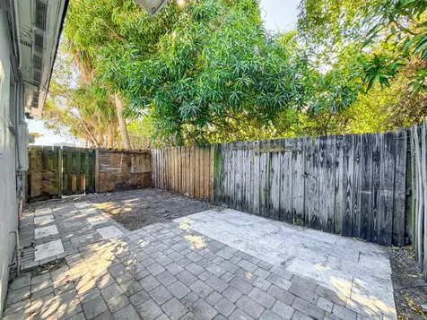 1003 8th Street West Palm Beach FL 33401