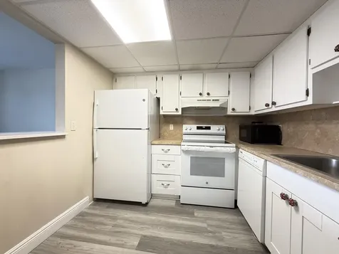 323 Tuscany F Delray Beach FL 33446