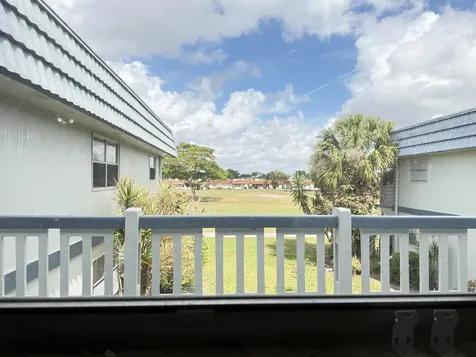 323 Tuscany F Delray Beach FL 33446