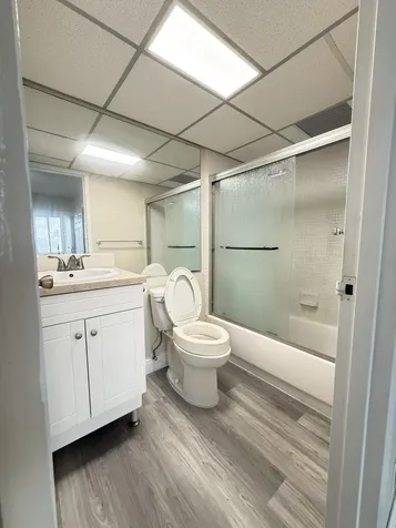 323 Tuscany F Delray Beach FL 33446